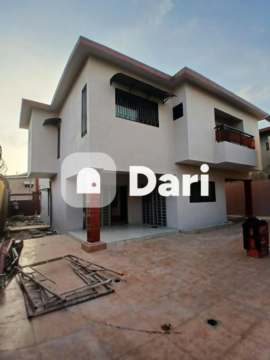 Villa duplex 7 pièces à Angré 9e tranche