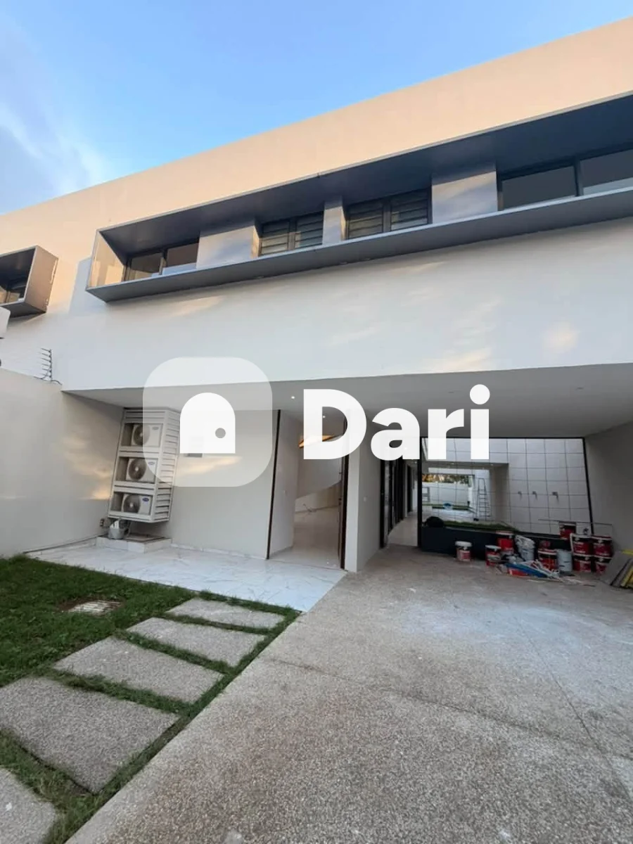 Duplex 6 pièces à louer à Riviera Golf 1, Cocody