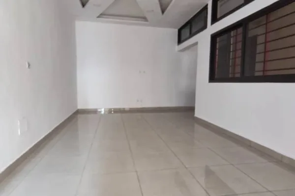 Duplex 8 pièces à louer à Angré Djorobité 1