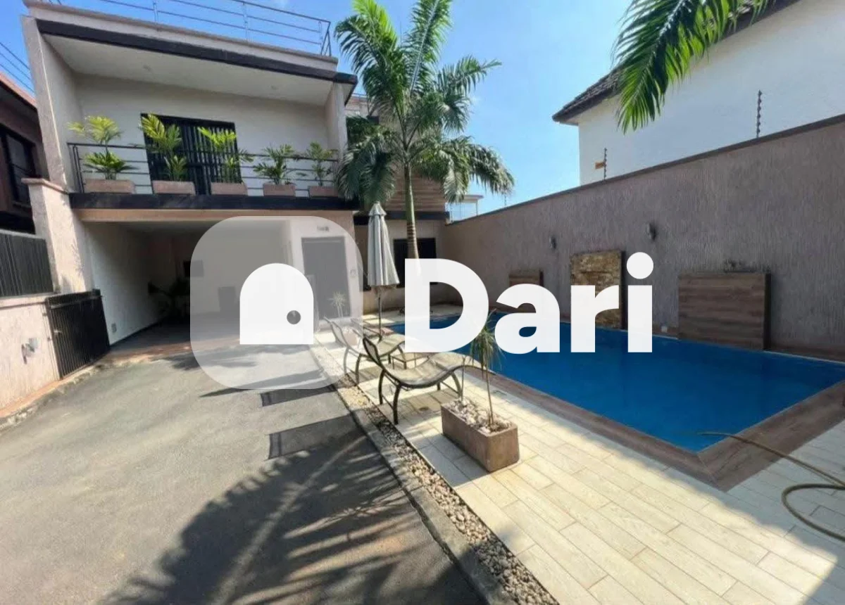 Villa duplex 4 pièces avec piscine à Riviera 4 Cité Verdoyante