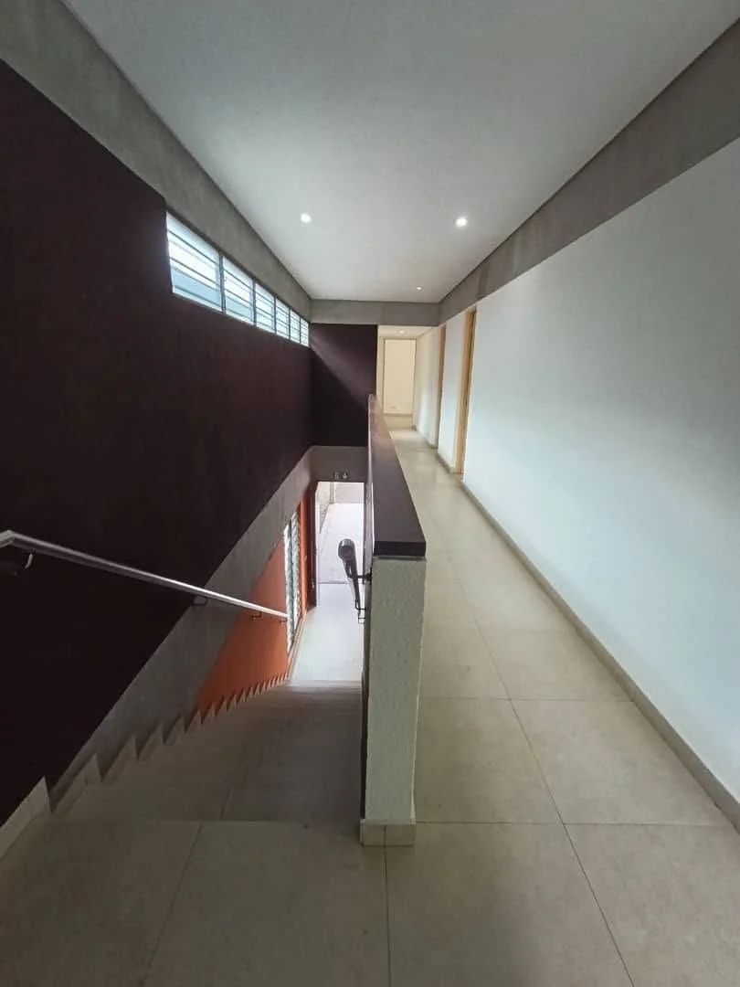 Duplex 5 pièces à Angré 8ème Tranche
