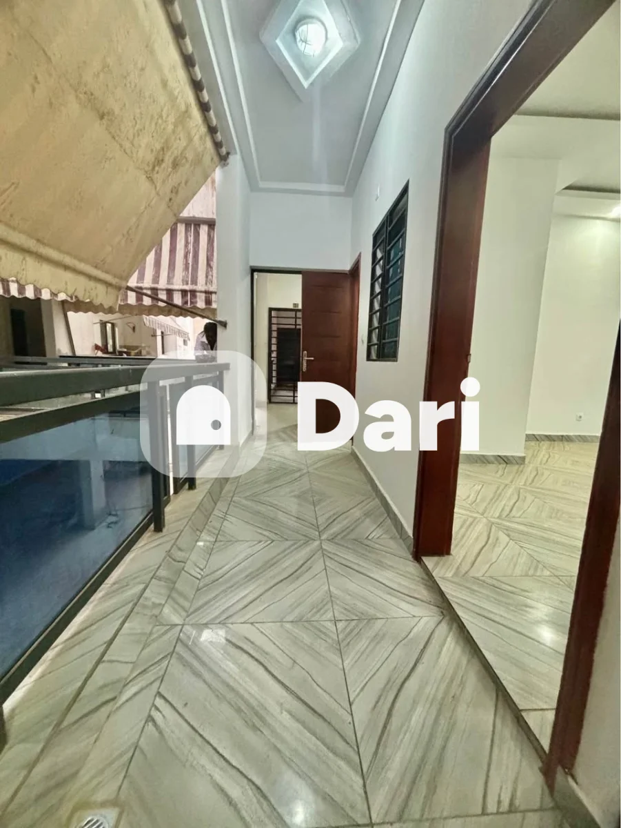 Appartement 2 pièces à Riviera Feh Kessé