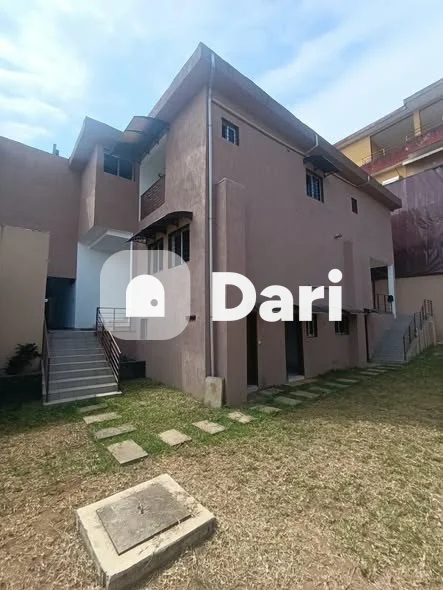 Villa triplex à Bingerville, La Baie des Iris