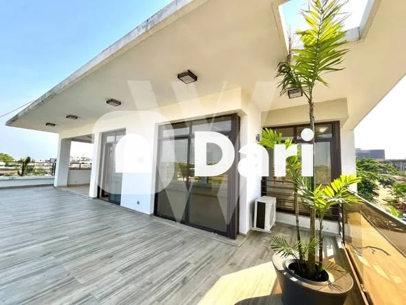 Penthouse F4 meublé à Riviera M'Badon, Cocody
