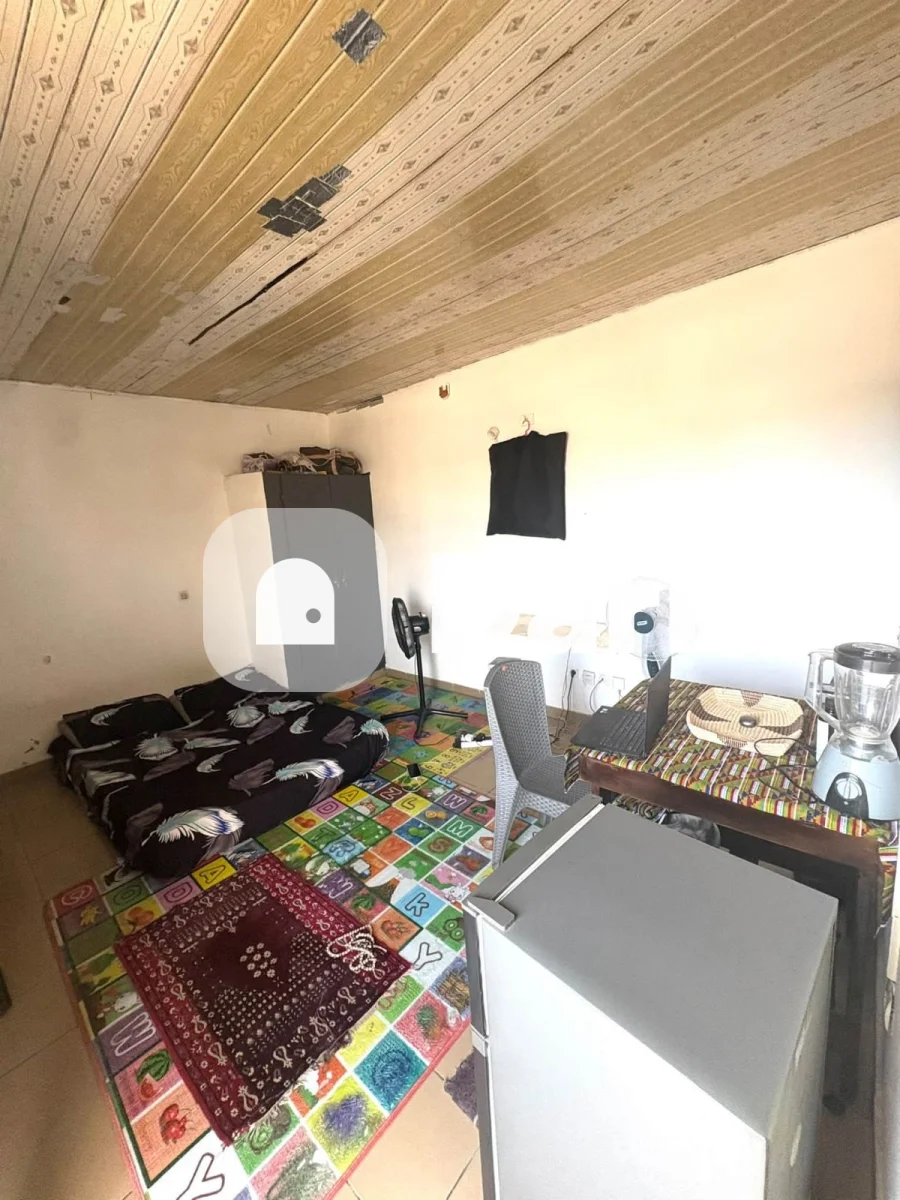 Studio meublé à Cocody Blockauss avec balcon