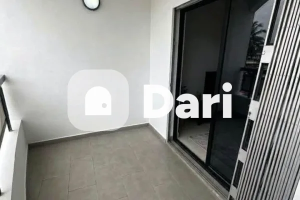 Bureau 3 pièces à Angré 8e tranche