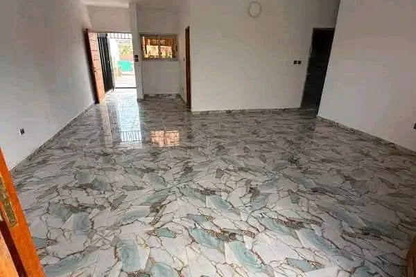Appartement 3 pièces à louer à Bassam