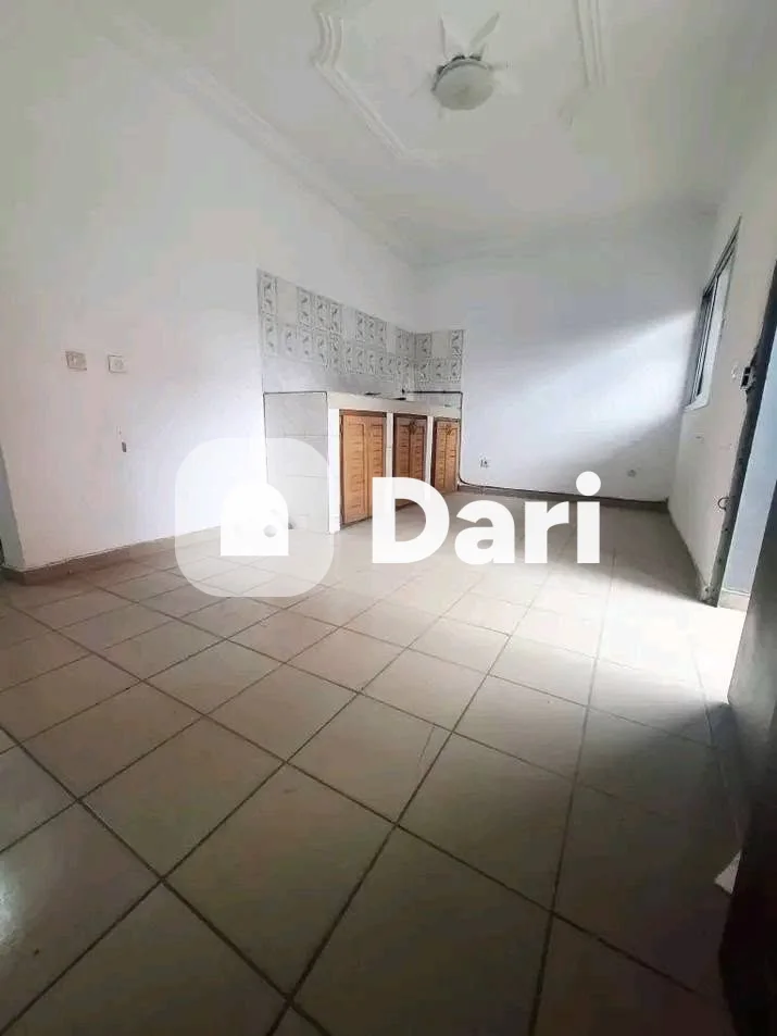 Duplex 8 pièces spacieux à Riviera Faya