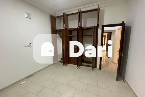 Appartement 5 pièces haut standing à Angré