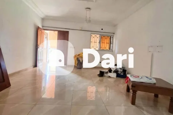 Appartement 4 pièces avec balcon à Angré 8e tranche