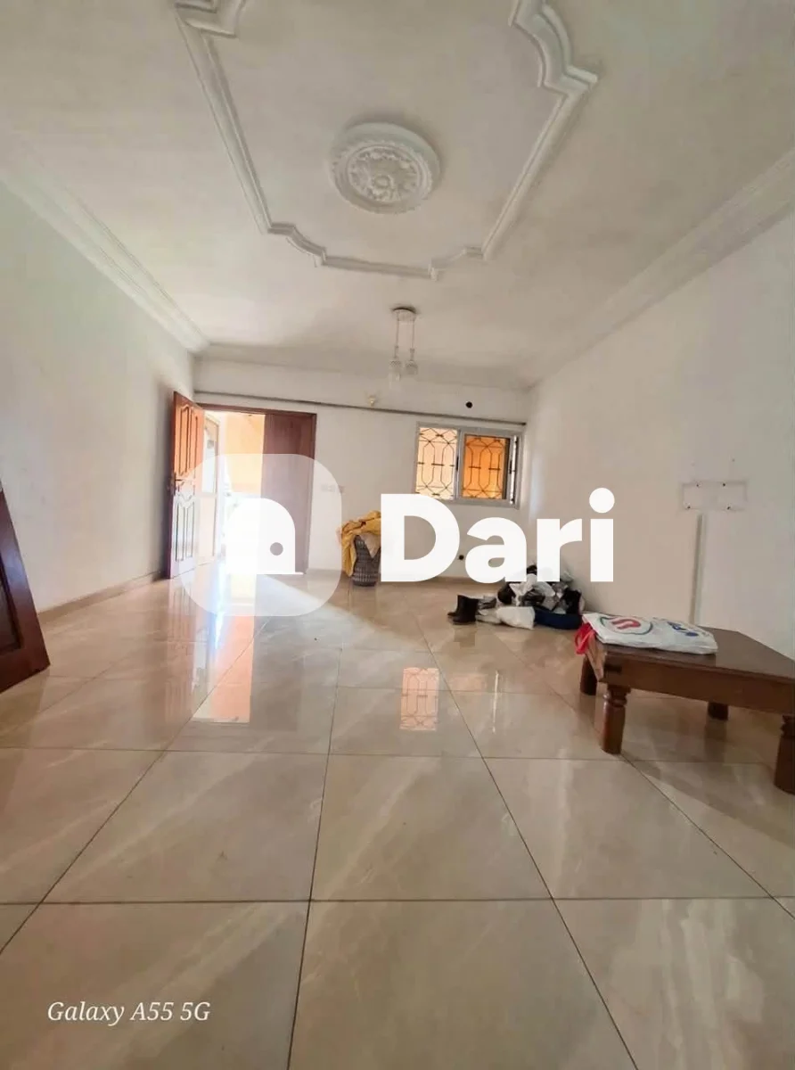 Appartement 4 pièces avec balcon à Angré 8e tranche
