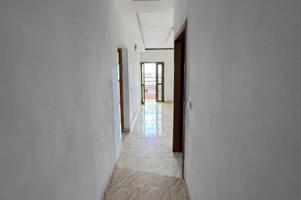 Appartement 3 pièces bon standing à Riviera Faya