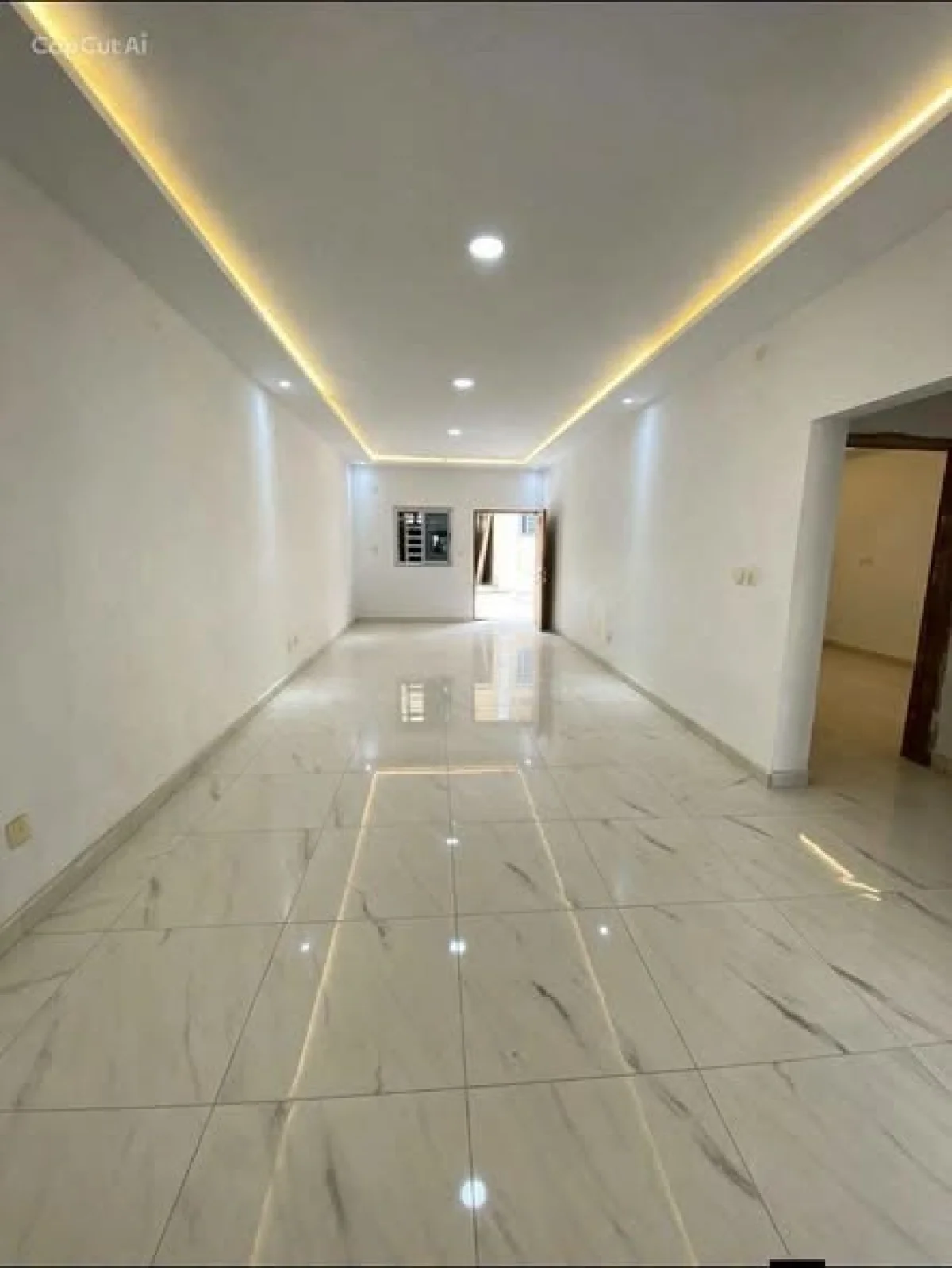 Appartement 3 pièces à Angré, rez-de-chaussée