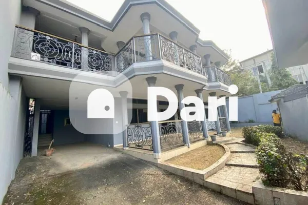 Villa duplex 7 pièces à Angré 8e tranche