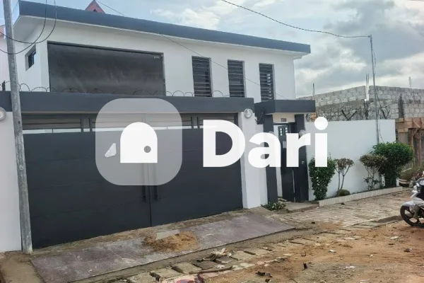 Duplex 5 pièces avec magasin à Fékéssé Cité Promogim