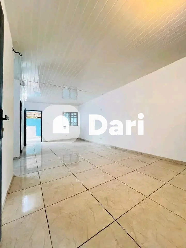 Villa 4 pièces à Féh Kessé