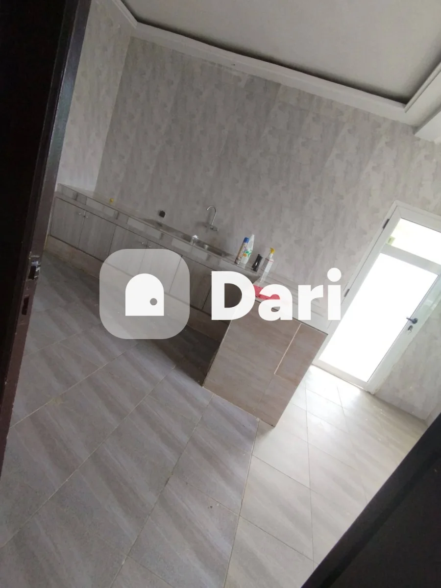 Appartement 5 pièces climatisé à Bingerville