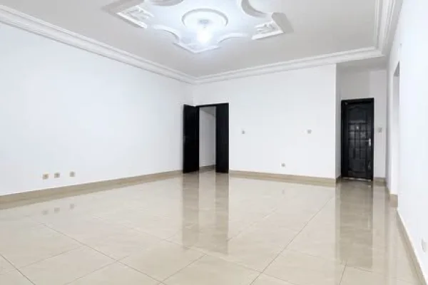 Appartement 3 pièces à Angré Nouveau CHU