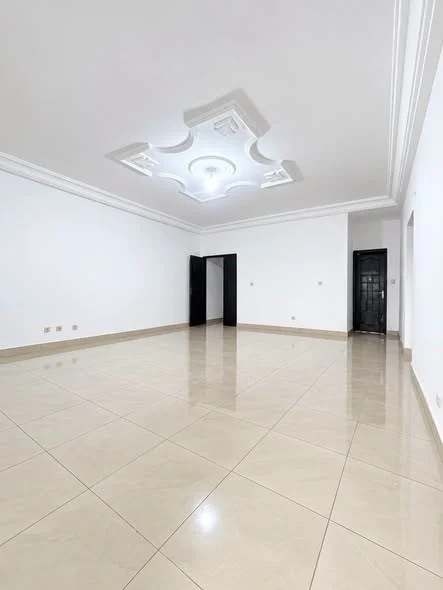 Appartement 3 pièces à Angré Nouveau CHU