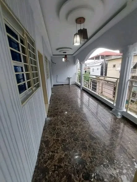 Appartement 4 pièces au rez-de-chaussée à Abatta
