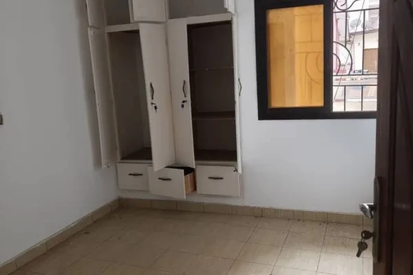 Appartement 4 pièces à Cocody Angré 8e tranche