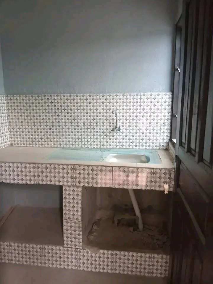 Studio neuf à Abobo N'Dotré Trainou