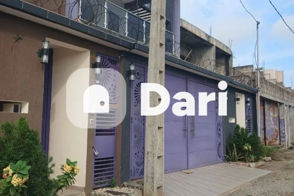 Duplex 6 pièces avec piscine à Bingerville