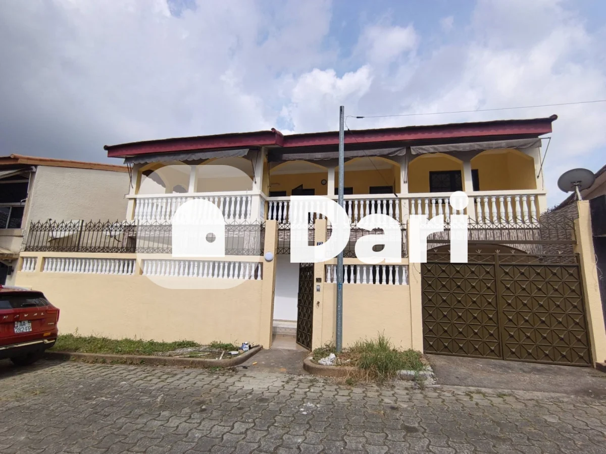 Duplex 7 pièces à Angré 8e Tranche Soleil 2