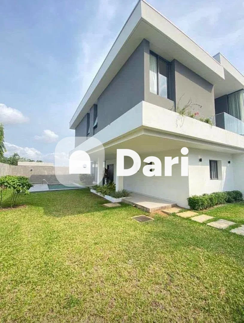 Villa duplex 4 chambres avec piscine à Riviera Beverly Hills
