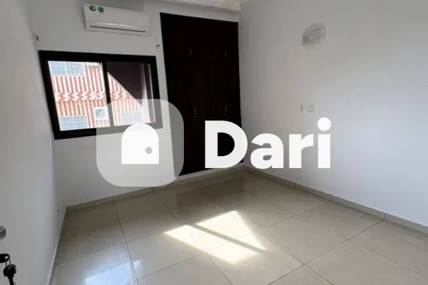Appartement 4 pièces avec piscine à Angré 7e tranche