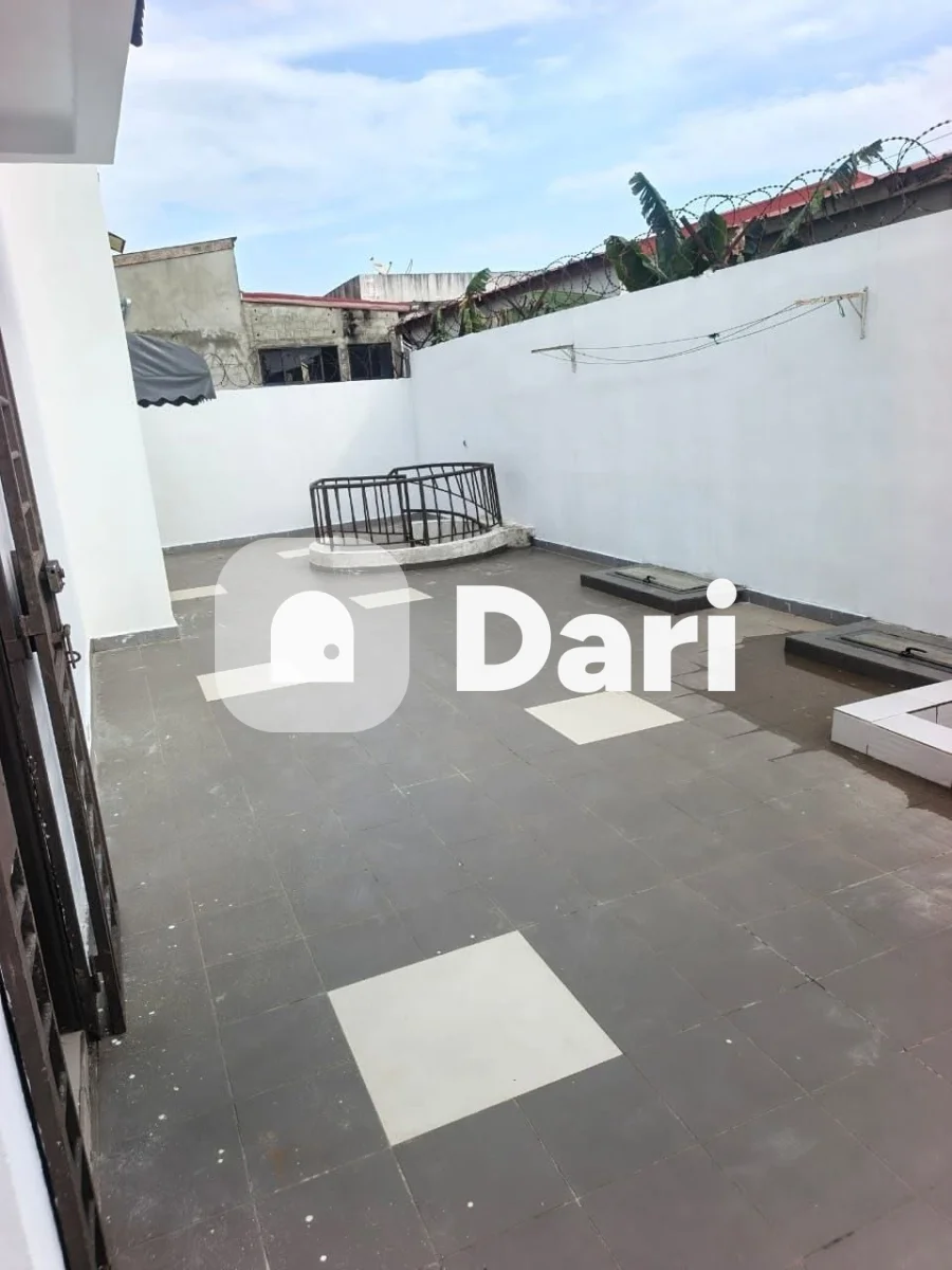 Duplex 5 pièces avec magasin à Fékéssé Cité Promogim