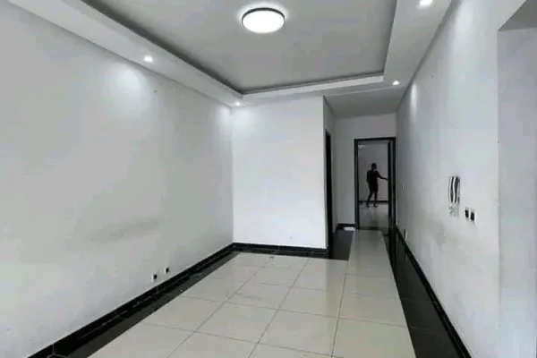 Appartement 4 pièces haut standing à Angré 9e tranche