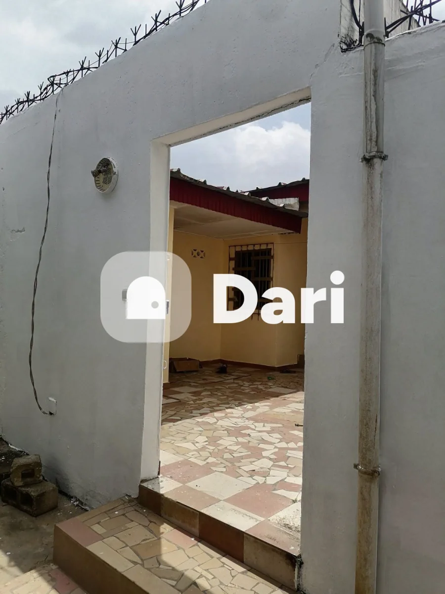 Maison 3 pièces à Abobo N'Dotré Terre Rouge