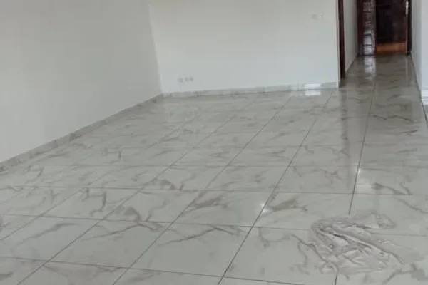 Appartement 3 pièces avec balcon à Abatta