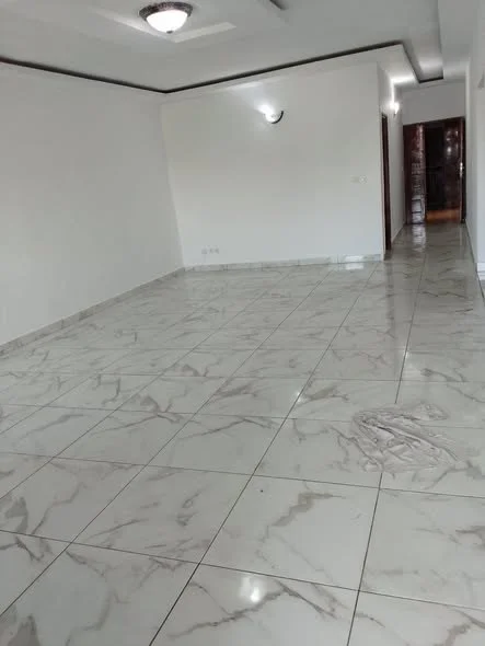 Appartement 3 pièces avec balcon à Abatta