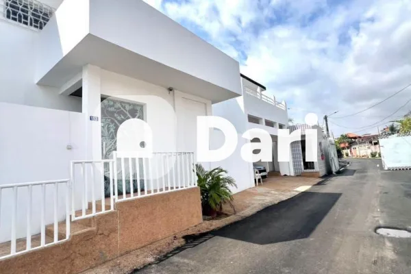 Villa duplex 8 pièces avec piscine et jacuzzi à Riviera 3