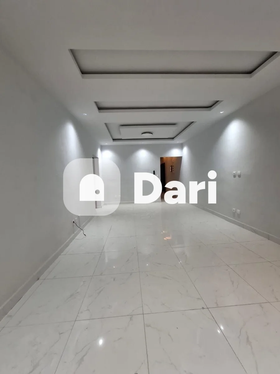 Appartement 3 pièces au rez-de-chaussée à Angré CHU