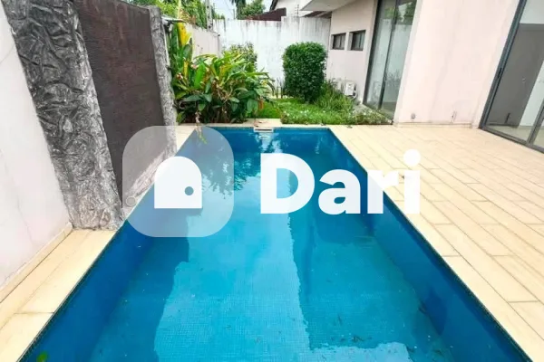 Villa duplex 6 pièces avec piscine à Riviera 4
