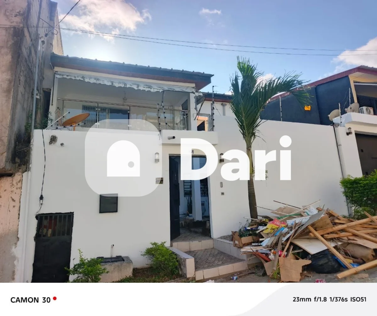 Duplex 5 pièces à Faya Cité Lauriers 15