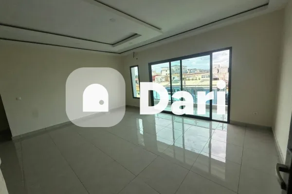 Appartement 3 pièces à Riviera Faya, Cité C