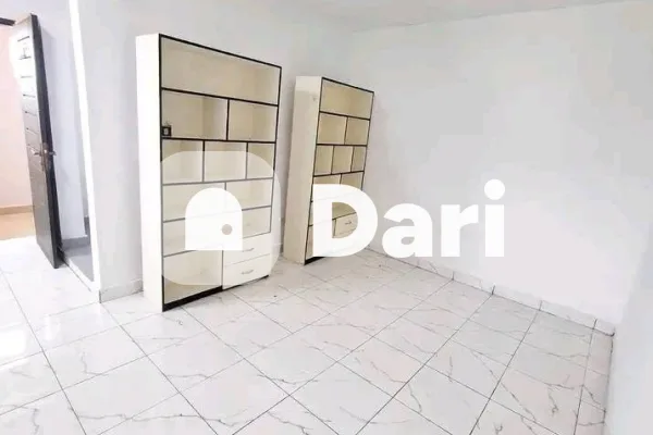 Studio meublé au 2e étage à Bingerville