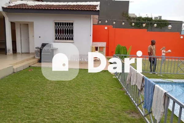 Villa duplex 4 chambres autonomes à Riviera 4 Synacaci