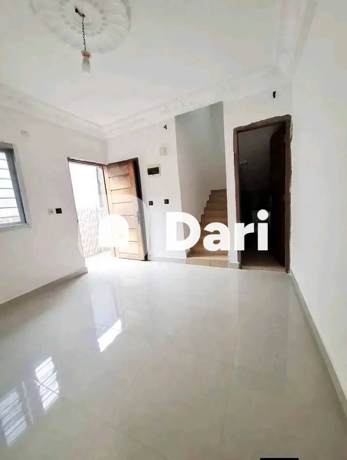 Appartement 2 pièces en mezzanine à Riviera Faya Cité Laurier