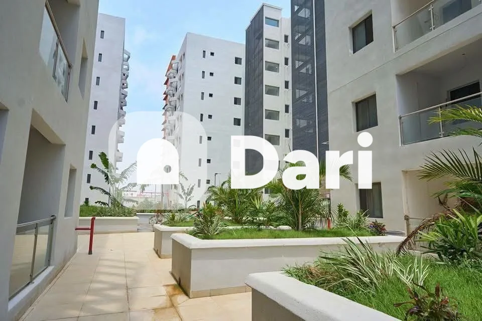 Appartement 4 pièces à Angré 8e tranche, Cité Addoha — photo 1