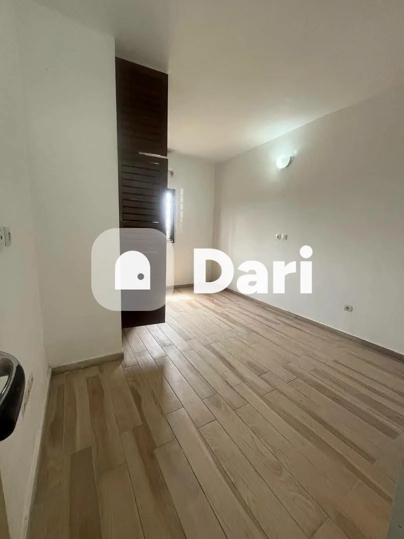 Appartement 4 pièces à Angré 8e tranche, Cité Addoha — photo 3