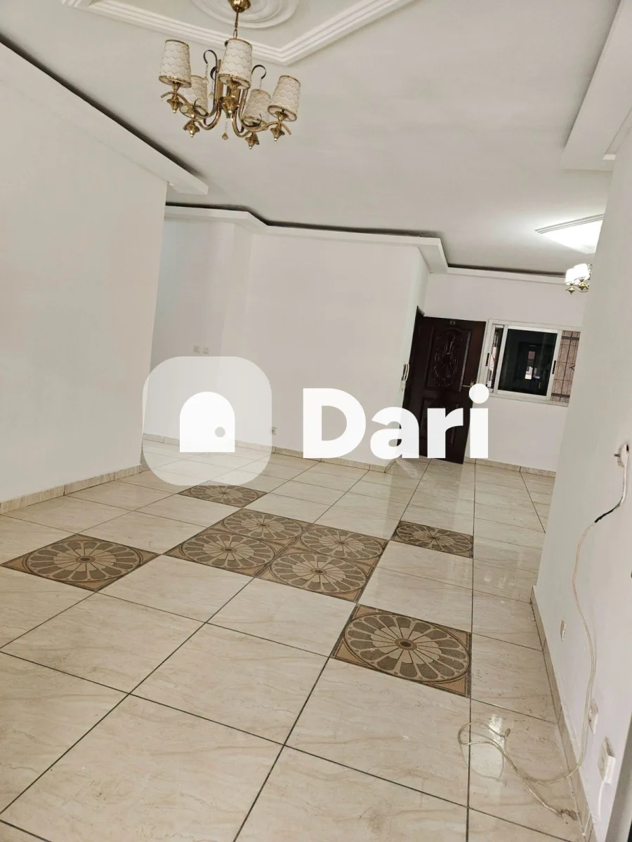 Appartement 3 pièces en location avec parking et balcon — photo 1