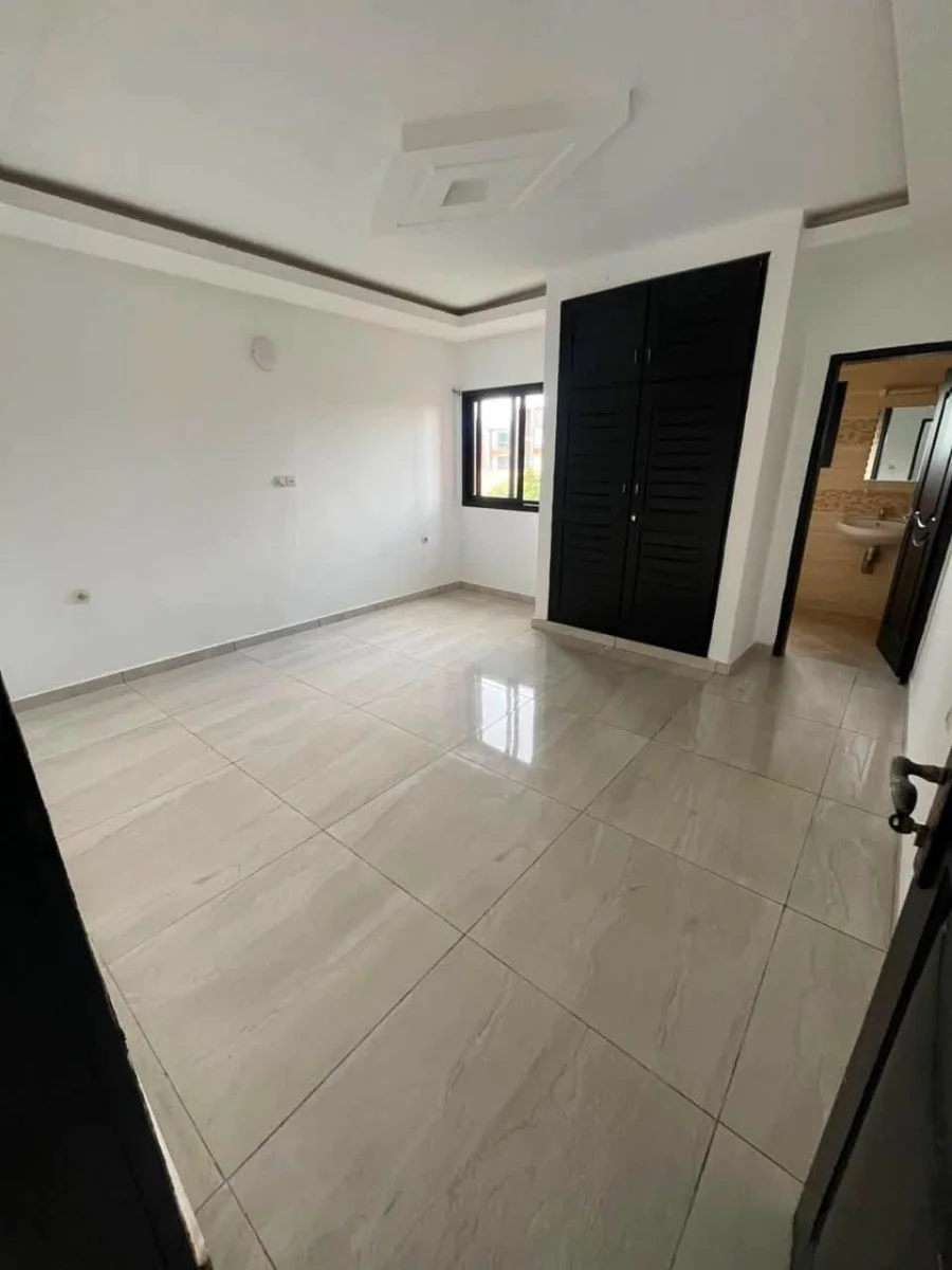 Appartement 3 pièces à Riviera Bonoumin