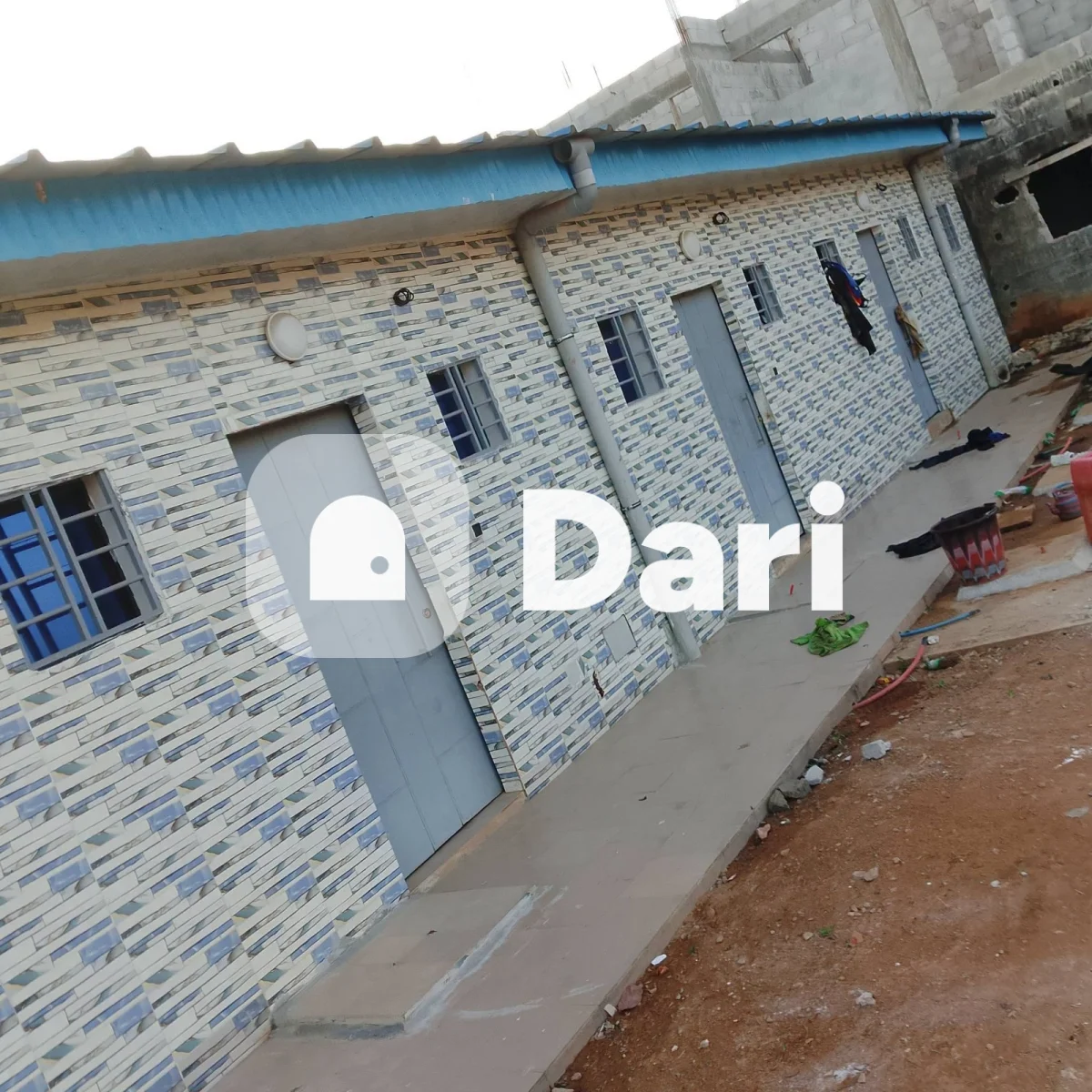 Chambre salon à Ebimpé près du lycée professionnel — photo 1
