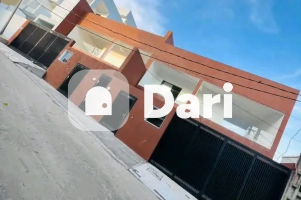 Villa duplex 5 pièces avec piscine à Angré 8e tranche