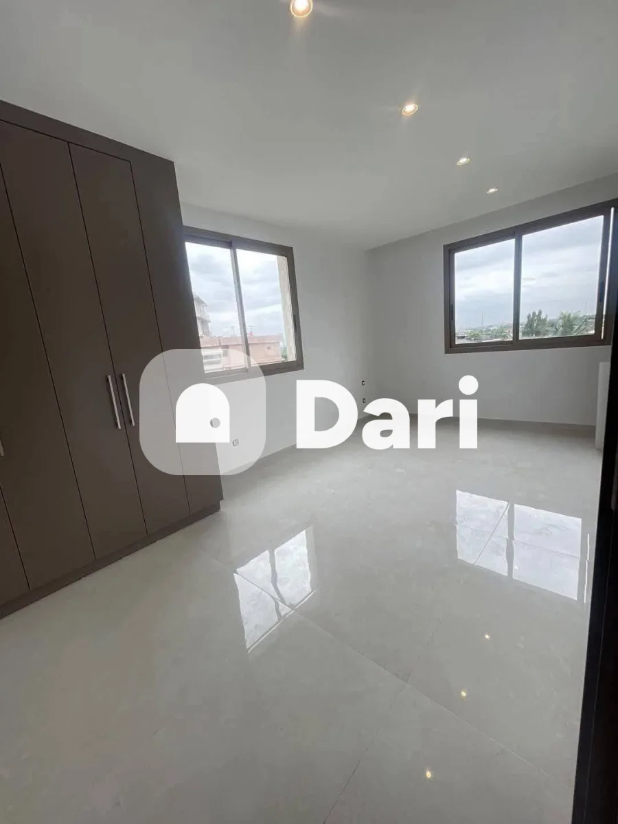 Appartement 4 pièces de standing à Riviera M'Badon, Cocody — photo 1